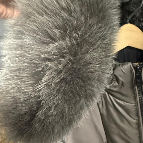 1 Madison Expedition Fur-Trim Down Coat size S - Picture 7 of 9